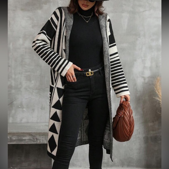 Cozy Abstract Geo Pattern Drop Shoulder Hooded Duster Sweater Cardigan - Picture 5 of 6